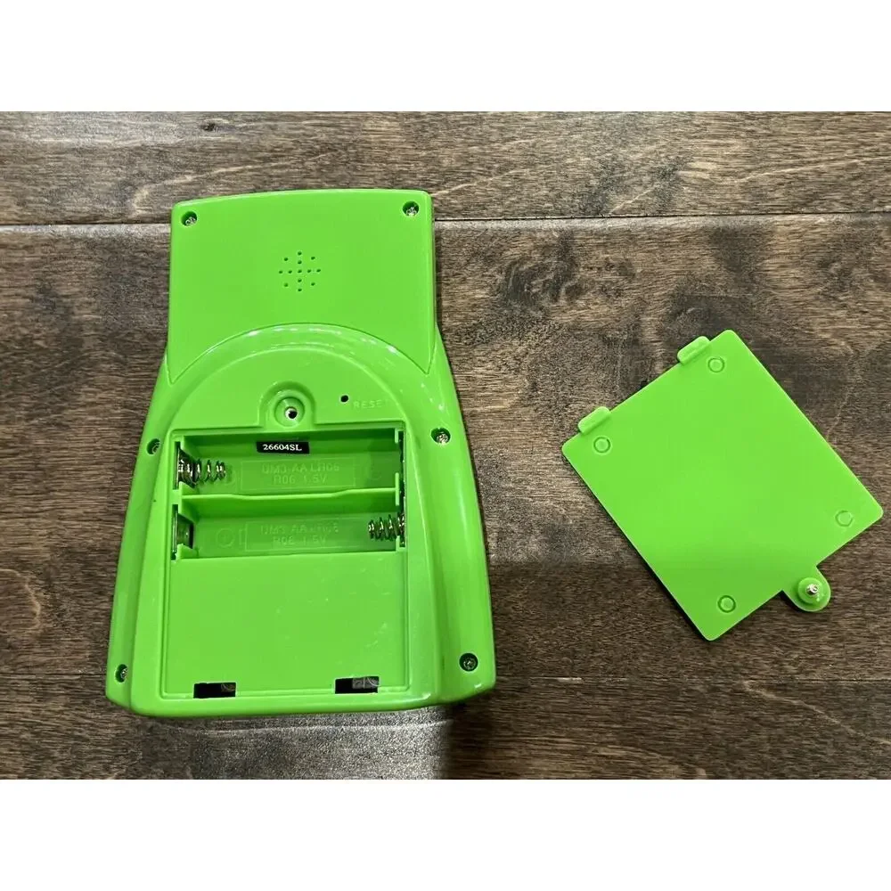 RadioShack centipede green